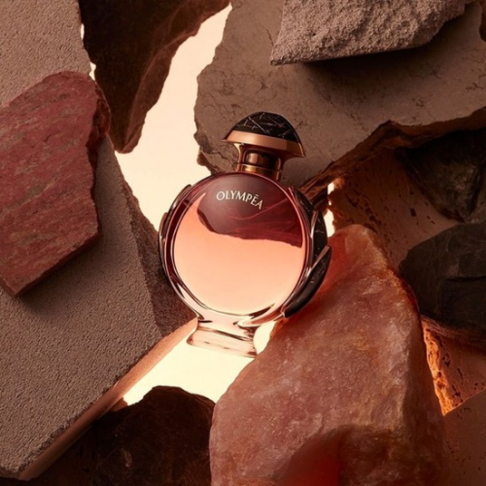 اكتشف أفضل عطور باكو رابان للنساء والرجال 2026 من متجر فانيلا