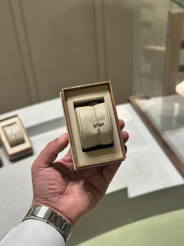 اسوارة من ام او اتش