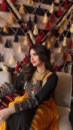 فستان يوم التأسيس