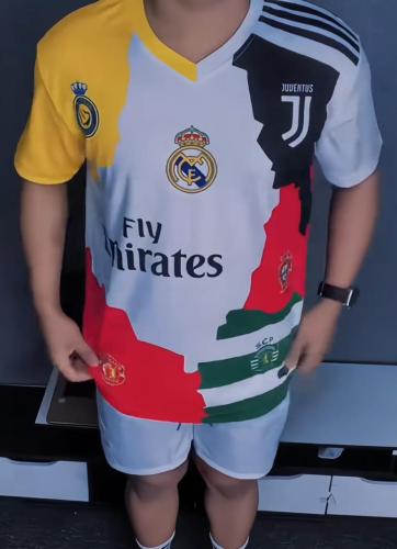 طقم الانديه كريستيانو رونالدو التذكاري لعام 2526