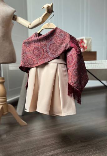 فستان مع شال يوم التأسيس