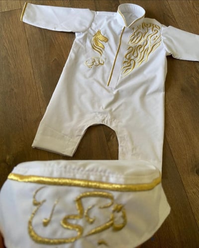 ثوب بربتوز مع القبعه