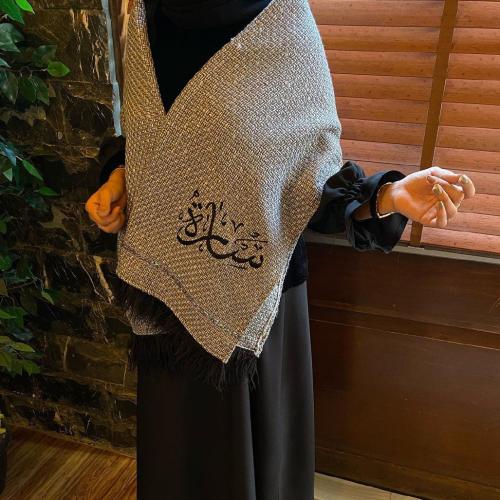 وشاح شتوي نسائي