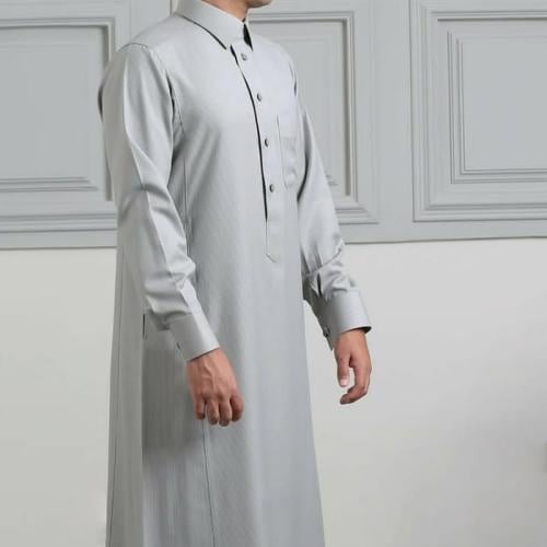 ثوب شتوي تيتانيوم