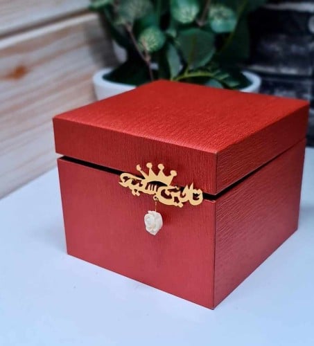 بروش تاج الورد باسم