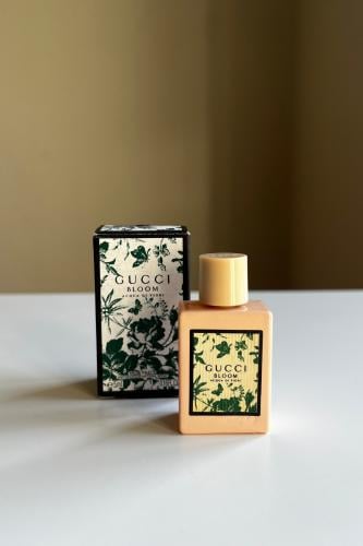 عطر قوتشي اكوا دي فلور - حجم ٥ مل مع الكيس