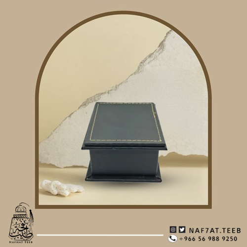 علبة جلدية فاخرة مبطنة بالشمواه  (ربع تولة أو نصف أوقية)