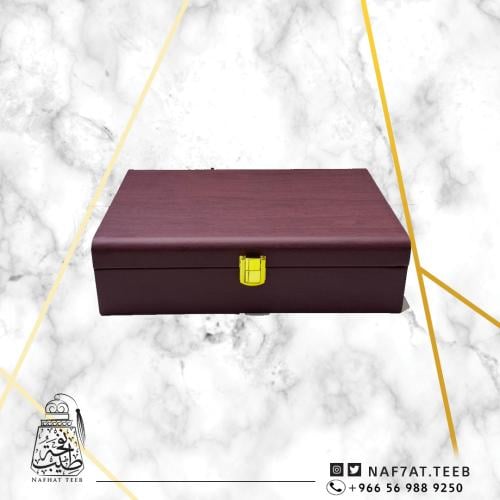 صندوق خشبي فاخر وسط