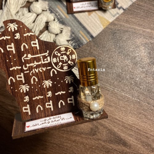 توزيعات خشبيه مع توله