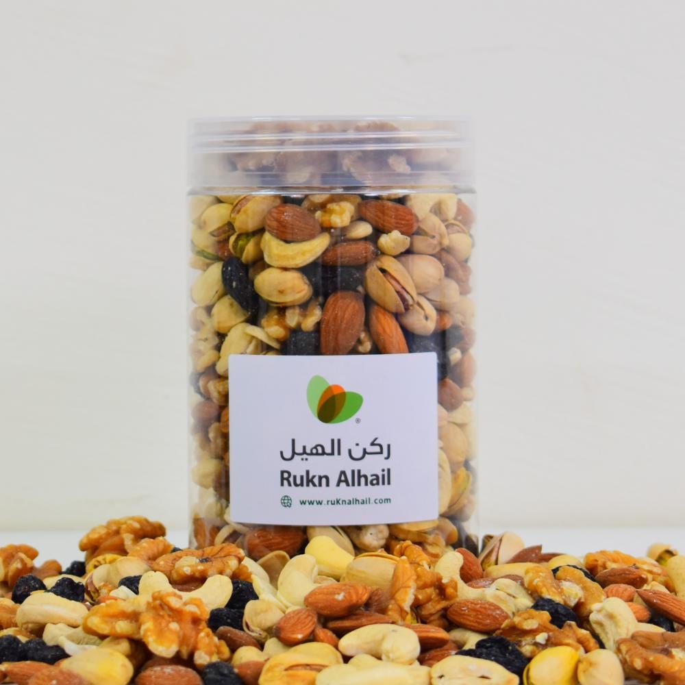 مشكل مكسرات بالزبيب طبيعي  ( كرتون )