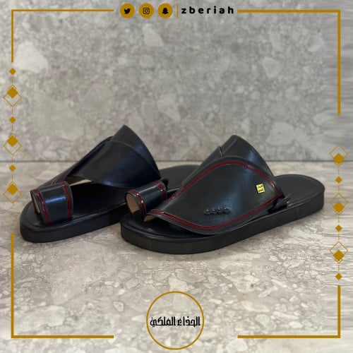 حذاء رصاصي غامق لاين عنابي