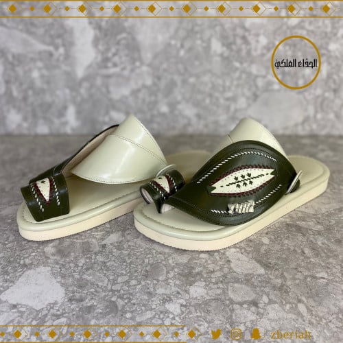حذاء سكري مع زيتي تطريز يدوي