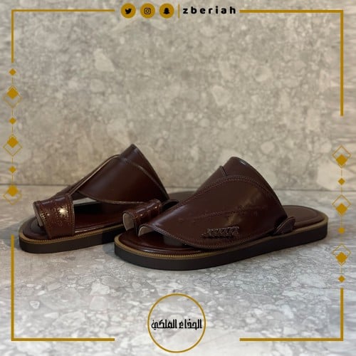 حذاء بني تطريز يدوي صوف كتان