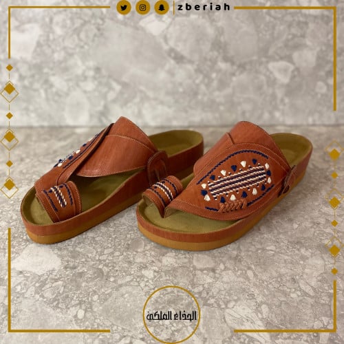 حذاء طبي جملي تطريز يدوي صوف كتان