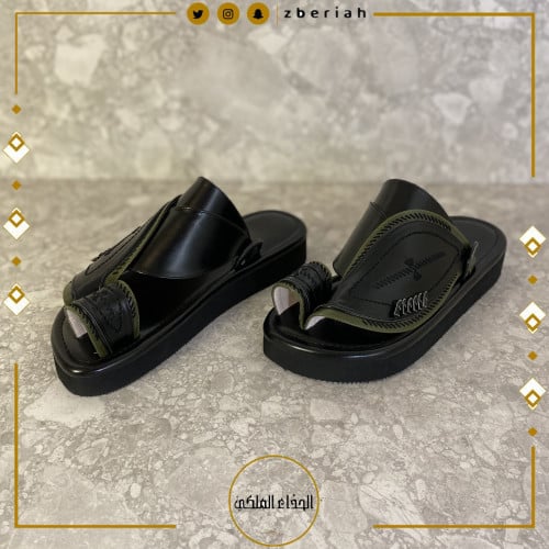 حذاء أسود لاين زيتي تطريز يدوي صوف كتان