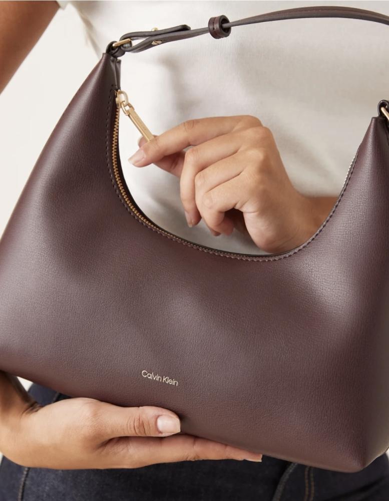 حقيبة Calvin Klein