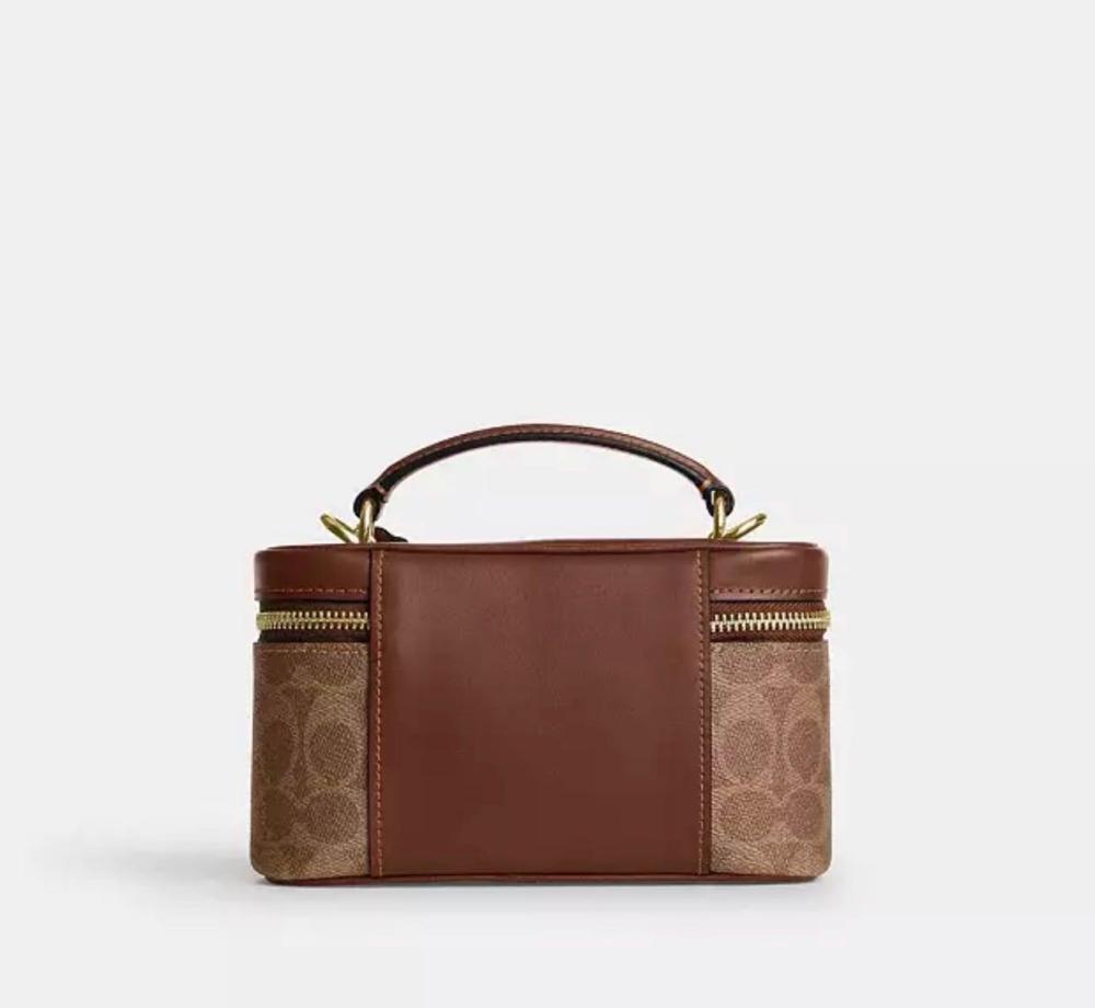 حقيبة COACH