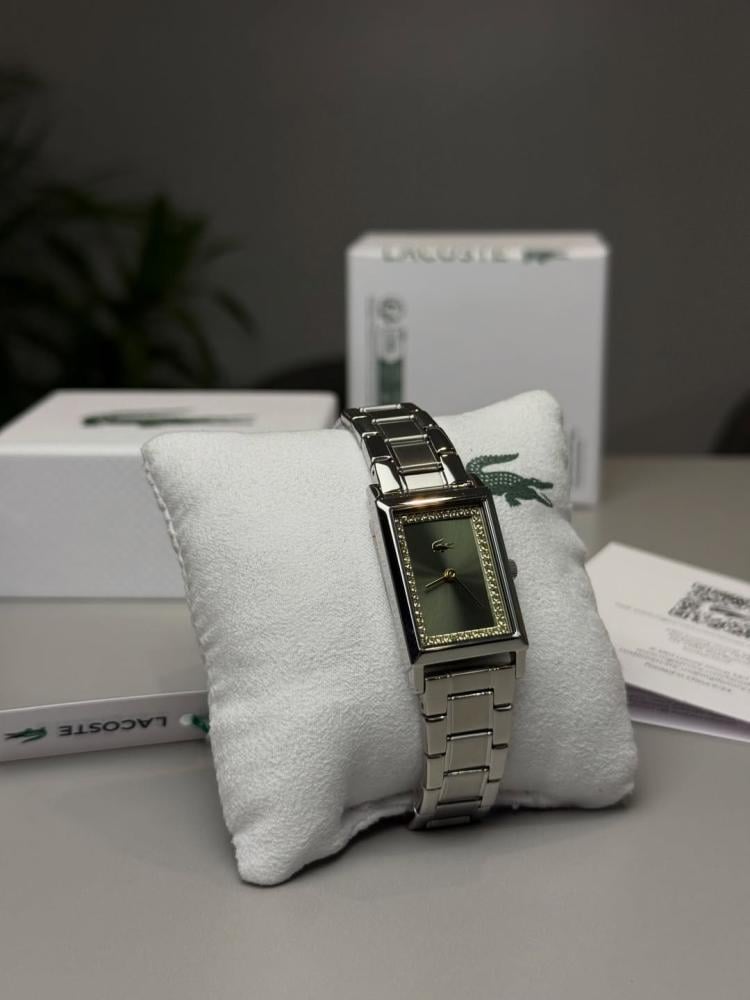 ساعة Lacoste