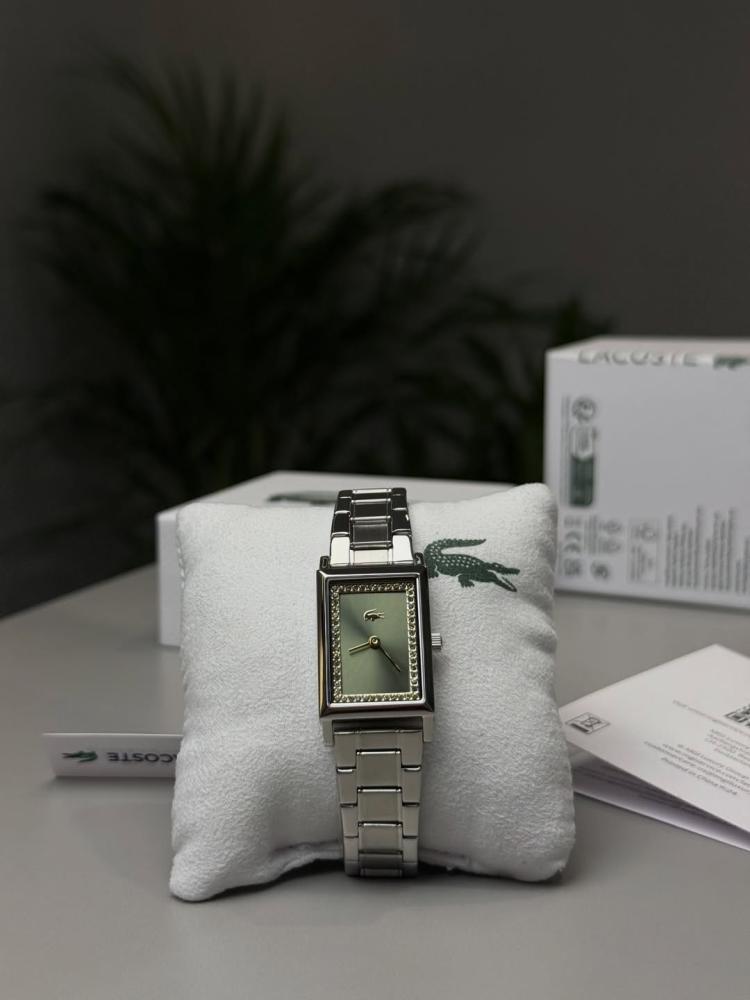 ساعة Lacoste