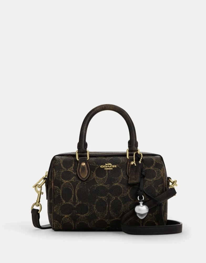 حقيبة COACH