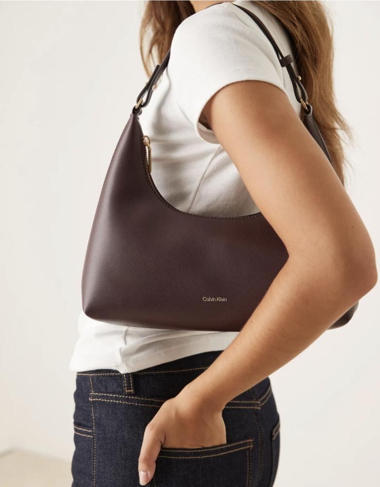 حقيبة Calvin Klein