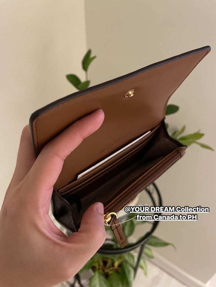 محفظة MICHAEL KORS