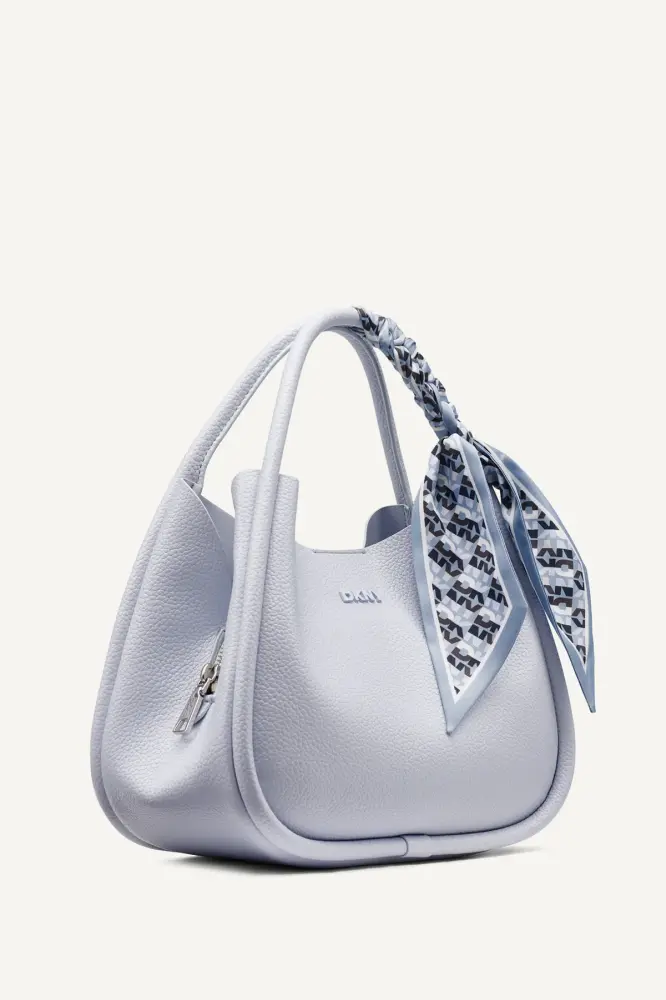 حقيبة DKNY
