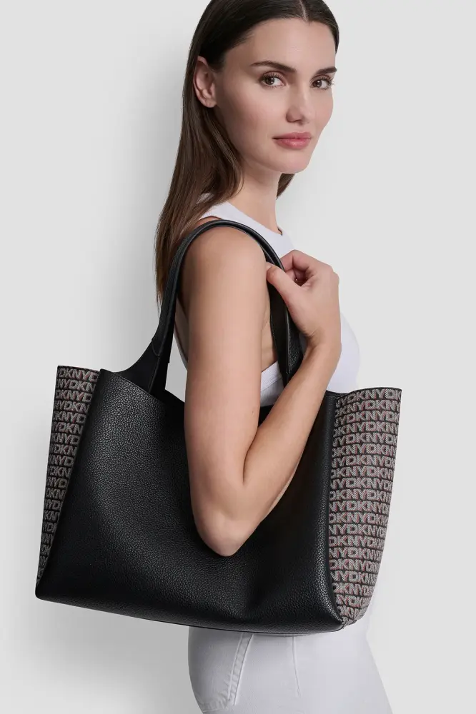 حقيبة DKNY