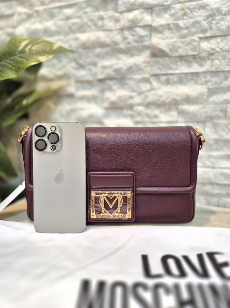 حقيبة LOVE MOSCHINO