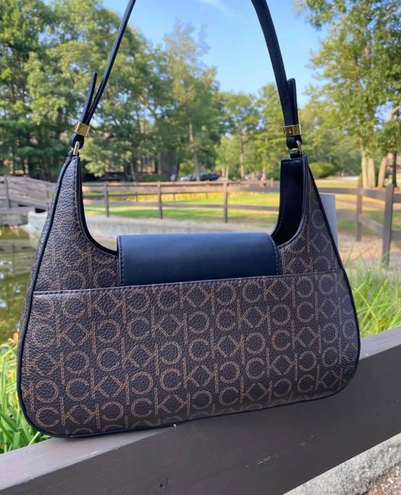 حقيبة Calvin Klein