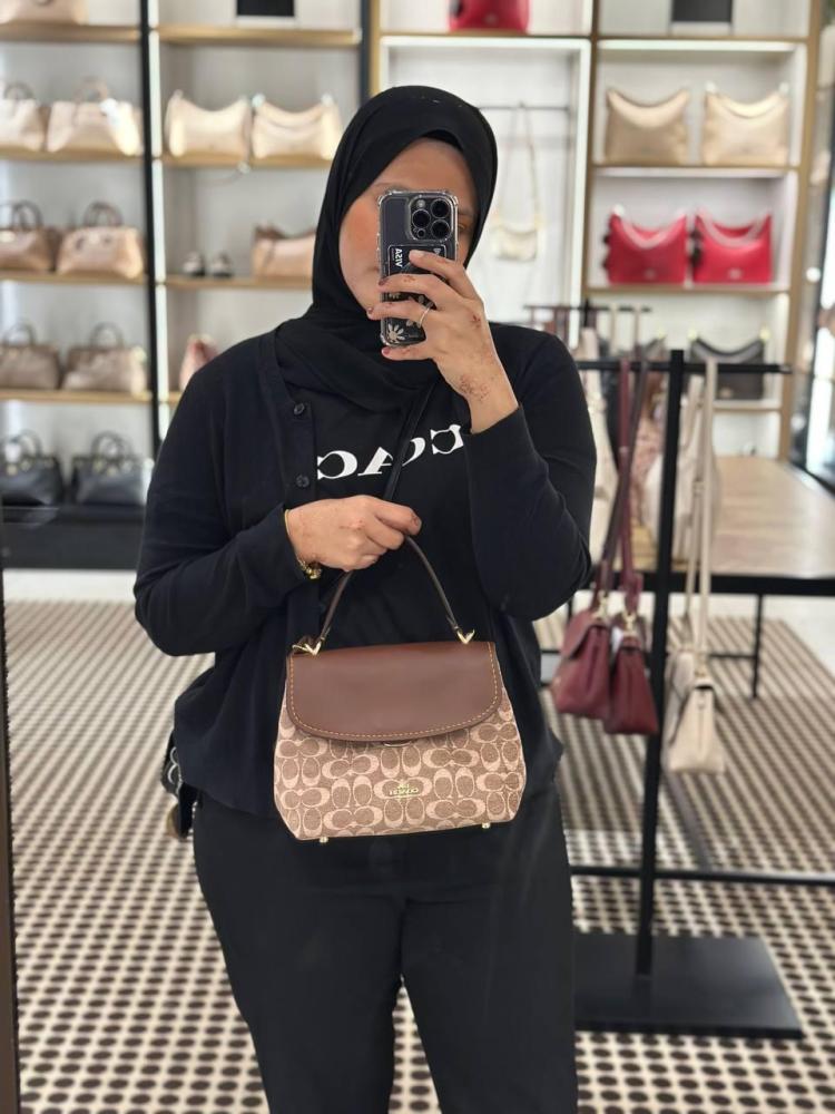 حقيبة COACH