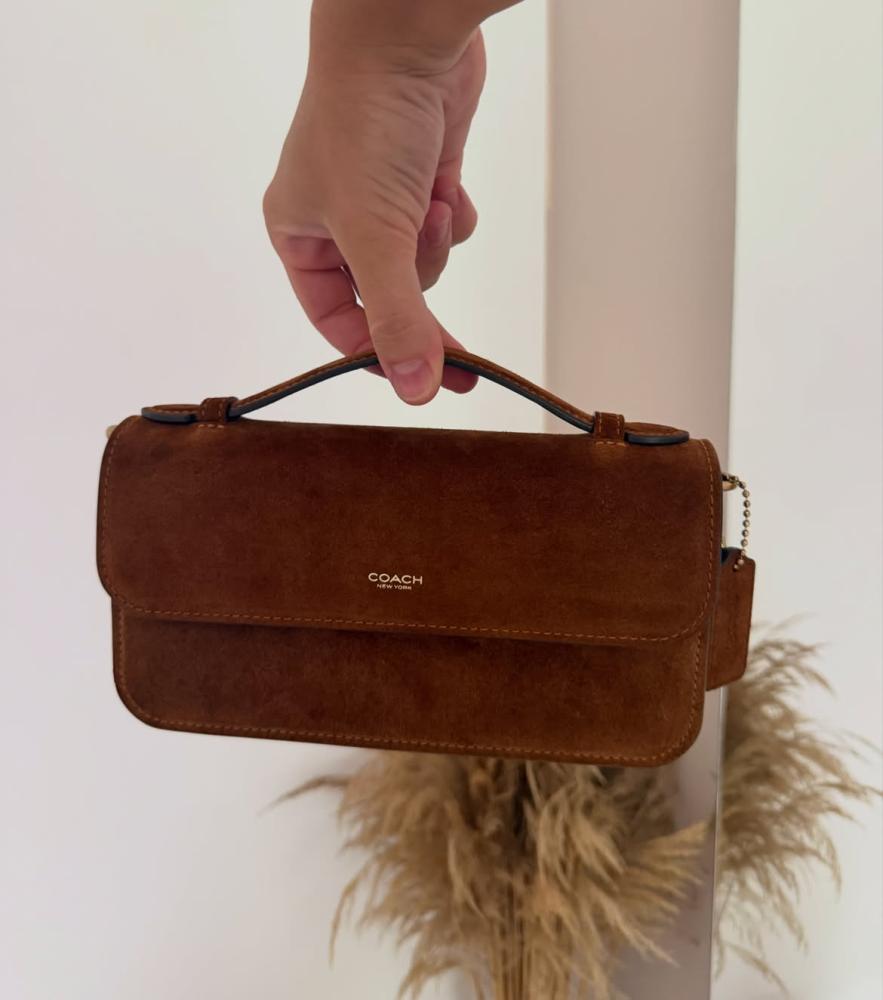 حقيبة COACH