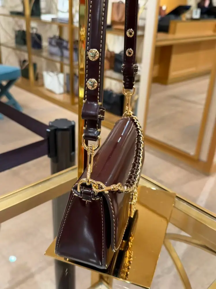 حقيبة Tory Burch