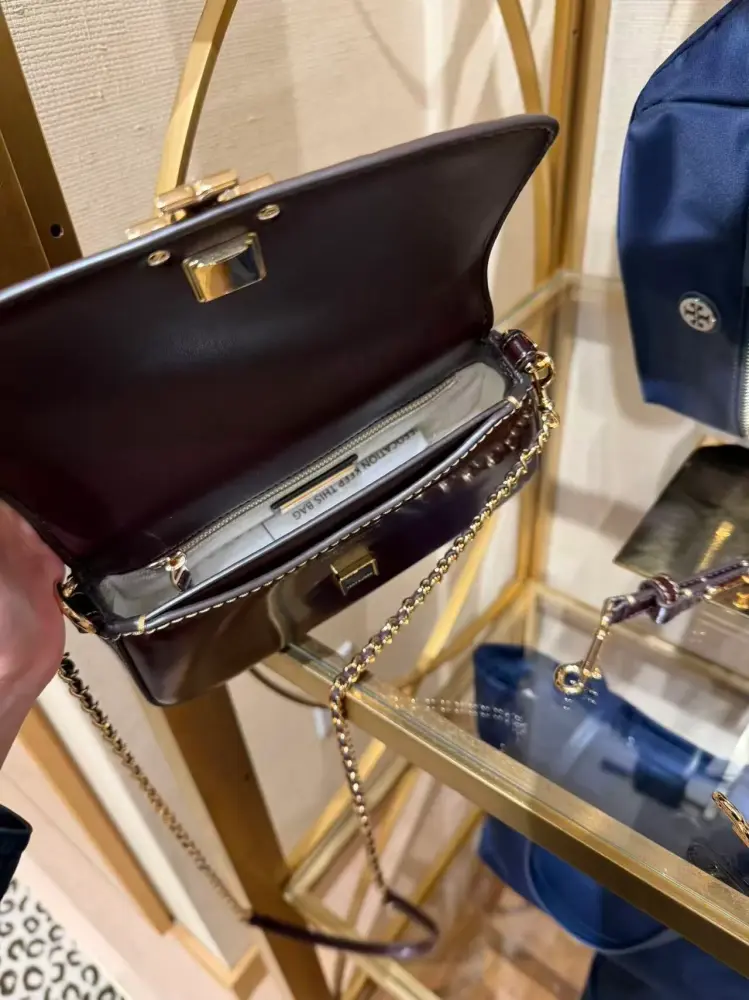 حقيبة Tory Burch