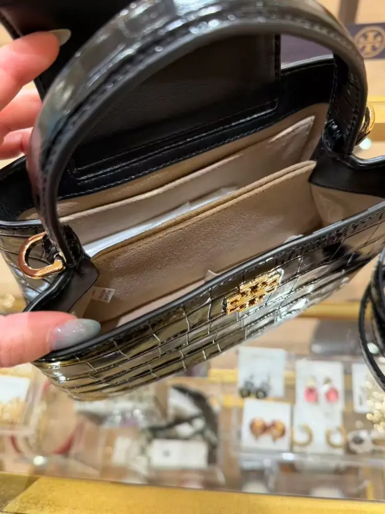 حقيبة Tory Burch