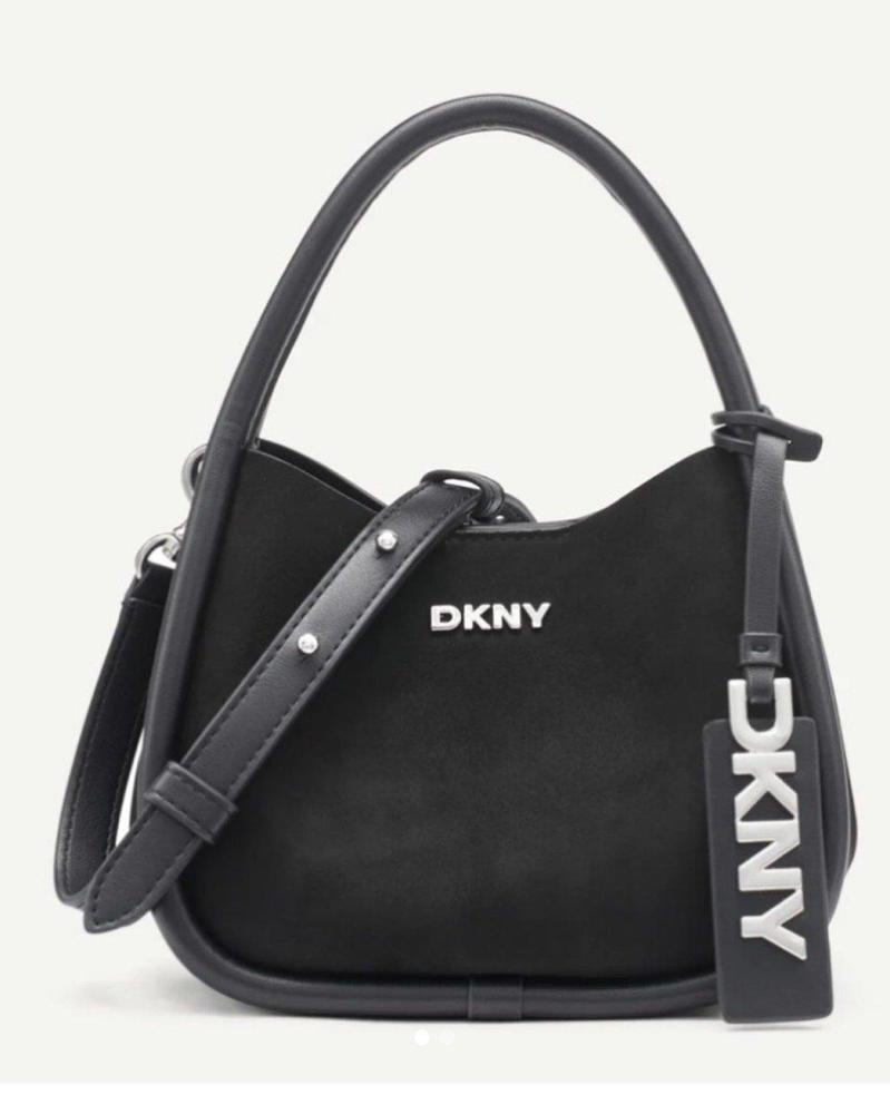 حقيبة DKNY