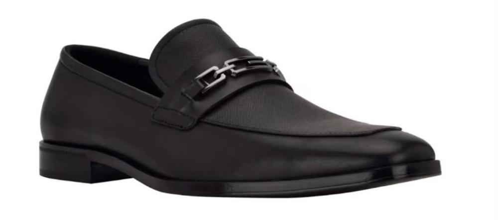 حذاء Guess مقاس 12