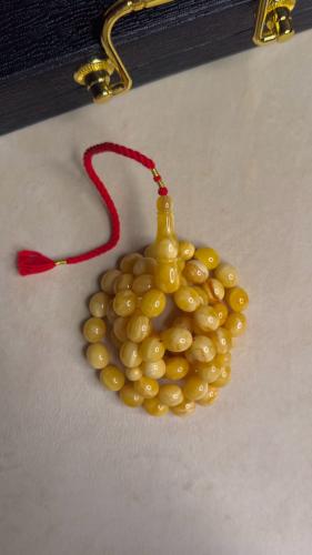 سبحه كهرمان قديم متغير لونه  حر  سوبر صافي طبيعية