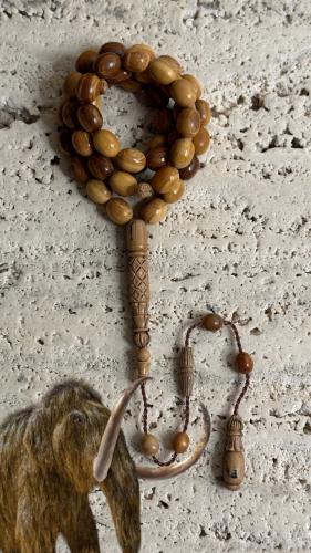 سبحة عاج الماموث المنقرض