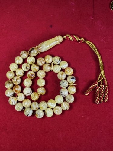 سبحه كهرمان حر  شوائب طبيعية