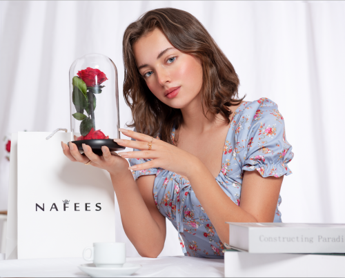 أزهار إكسير الحياة باللون الأحمر من مجموعة نفيس للهدايا -من مجموعة نفيس هدايا مجوهرات هدية نسائية فاخرة 3100