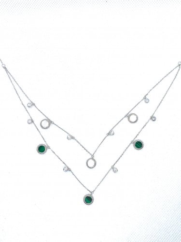 سلسال الدوائر المتحركة باللونين الفضي والأخضر مرصع بأحجار الزيركون ومطلي بالذهب من مجموعة نفيس هدايا مجوهرات هدية نسائية فاخرة