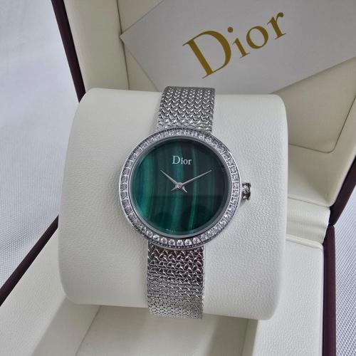 ساعة ديور النسائية بقطر 30 مم