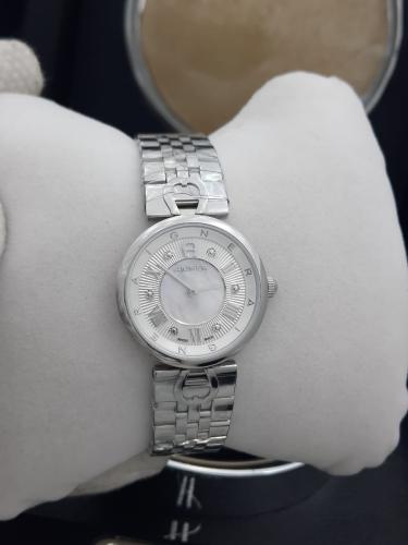 آغنر نسائية