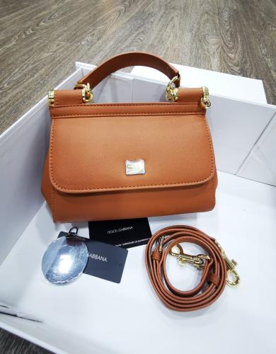 شنطة دولتشي آند غابانا