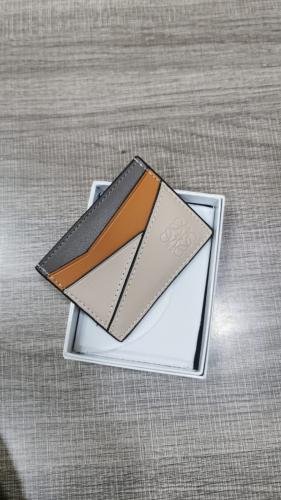 محفظة لويفي درجة أولى جلد