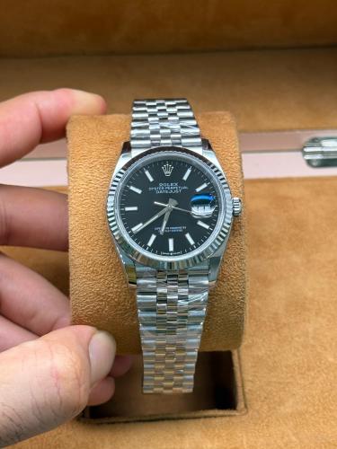 رولكس للجنسين