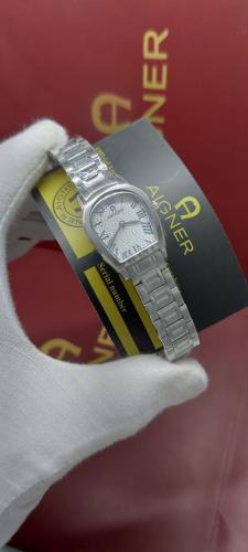 آغنر نسائية-تصميم حدوة الفرس