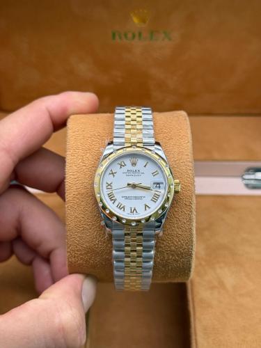 ساعة نسائية ماركة رولكس