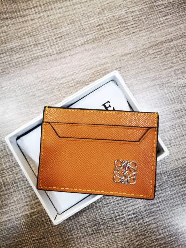 محافظ جلد درجة أولى